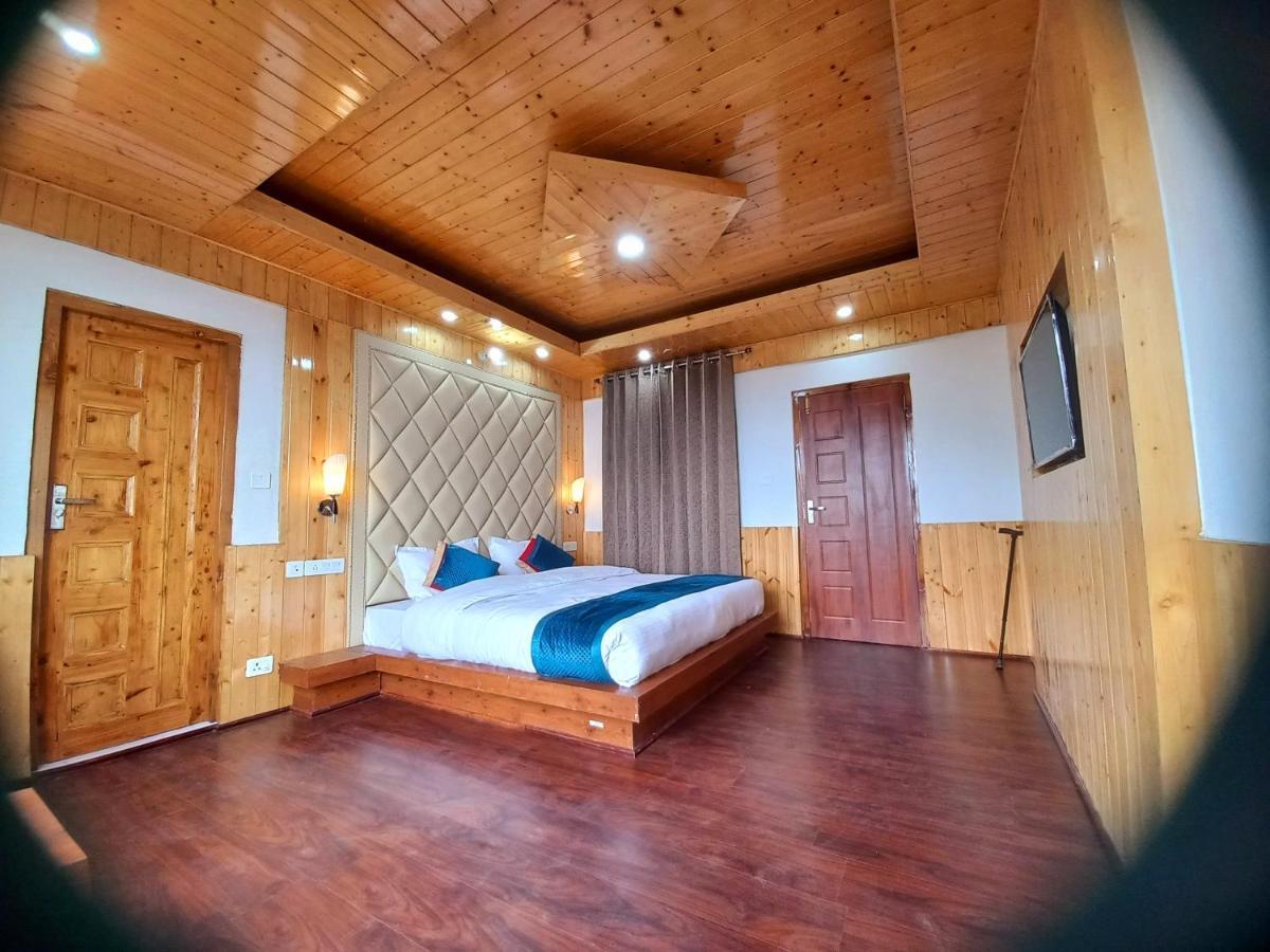 Humble Holiday Inn Kufri Simla Kültér fotó