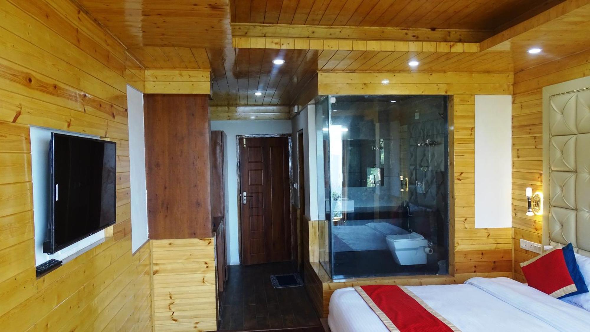 Humble Holiday Inn Kufri Simla Kültér fotó