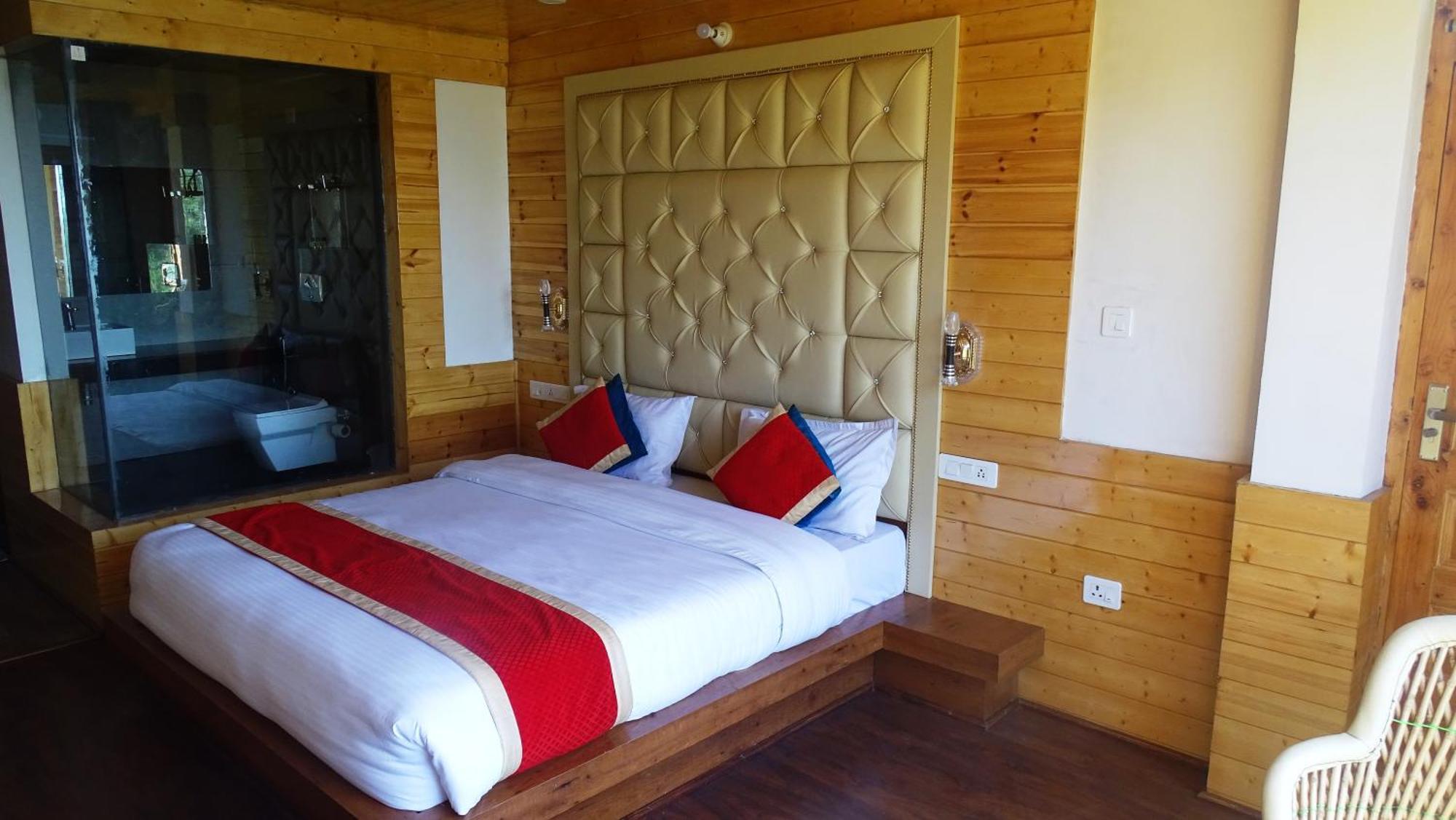 Humble Holiday Inn Kufri Simla Kültér fotó